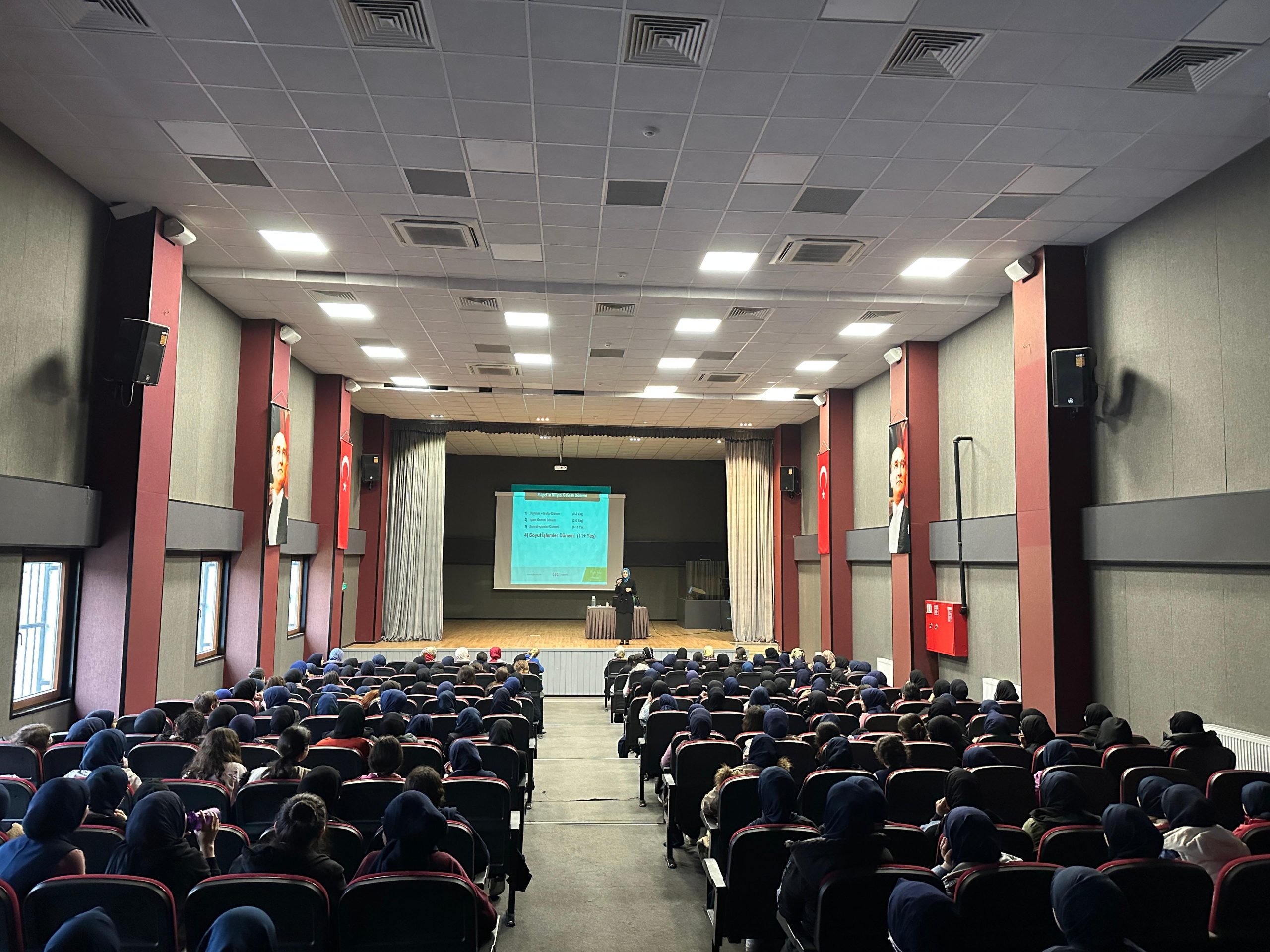 Musa Efendi Anadolu İmamhatip Lisesi Konferans