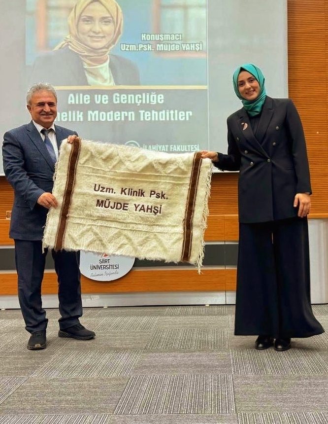 IMG_6283 siirt üniversitesi cinsel kimmlik